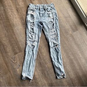 American eagle outfitters distressed jeans